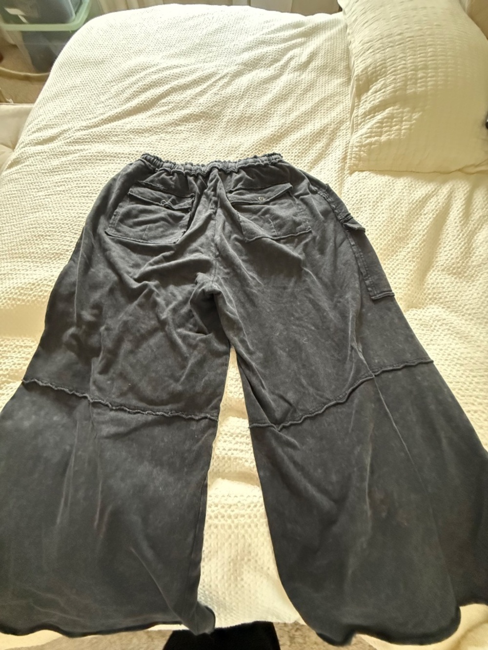 Three Bird Nest Game On Cargo Wide Leg Pants - Picture 4 of 7